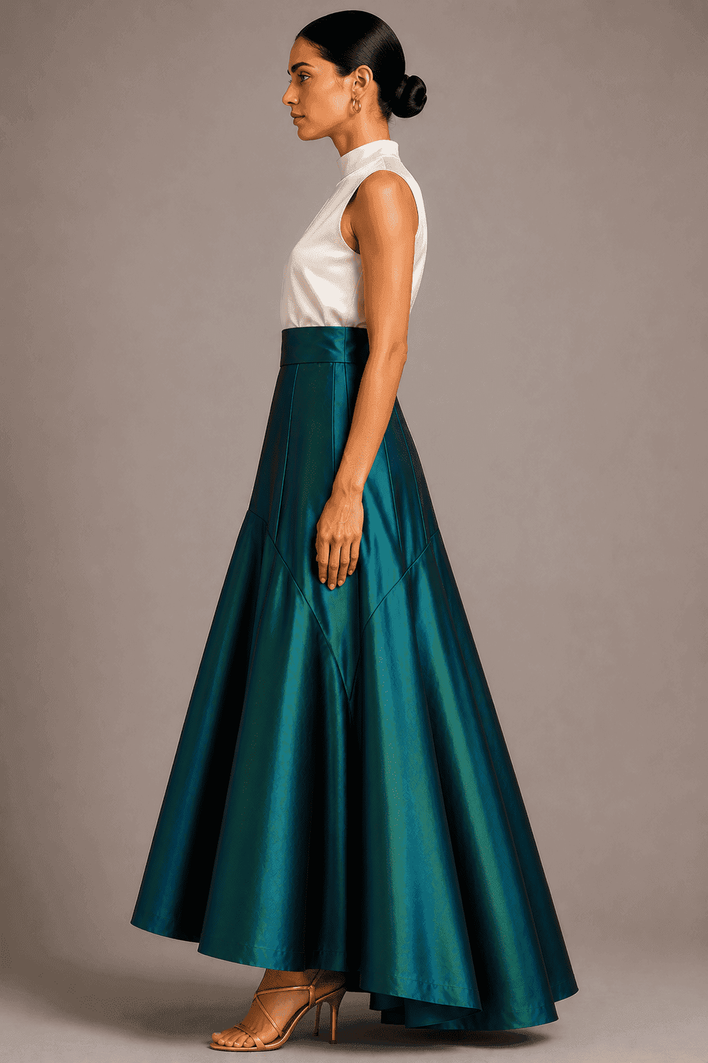 GALLERY PANEL SKIRT